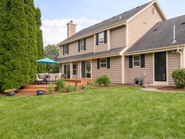 N102W15128 Raintree Ct
