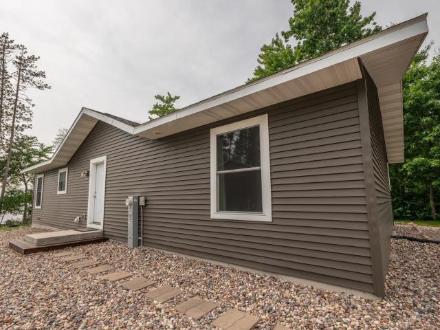 N12052 n post lake drive