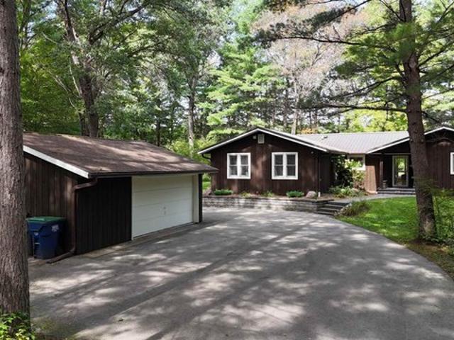 N1615 Rainbow Rd, Keshena, WI 54135