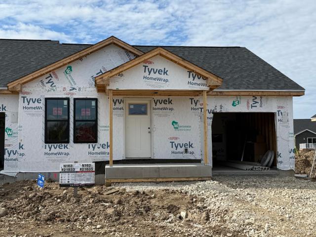 N162W21835 Poppy Rd