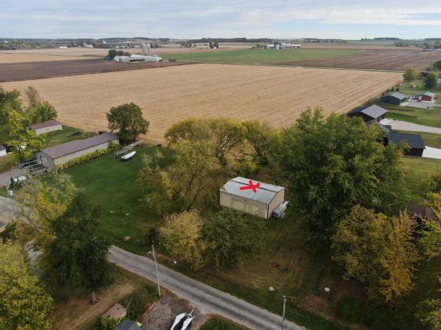N1637 Gladwater Beach Rd, Malone, WI