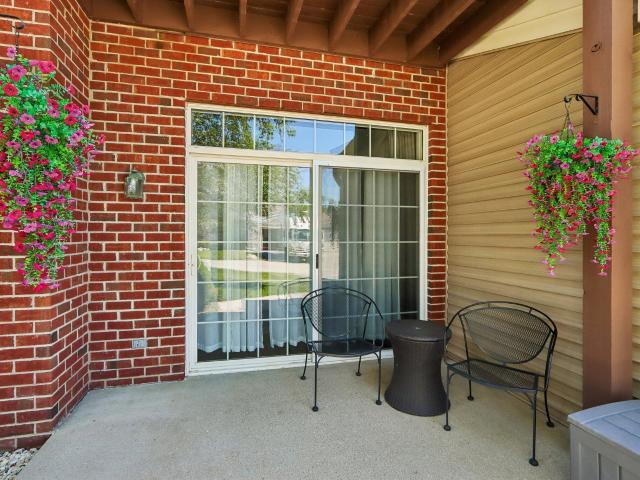 N16W26539 Tall Reeds Ln, Unit A
