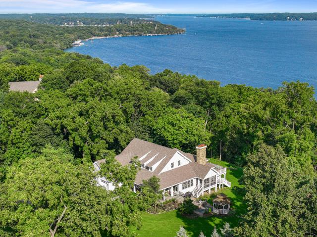 N2004 N Lake Shore Dr