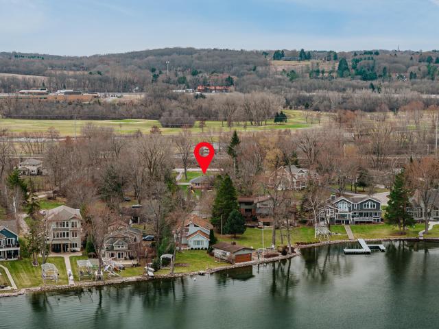 N20W28482 Oakton Rd