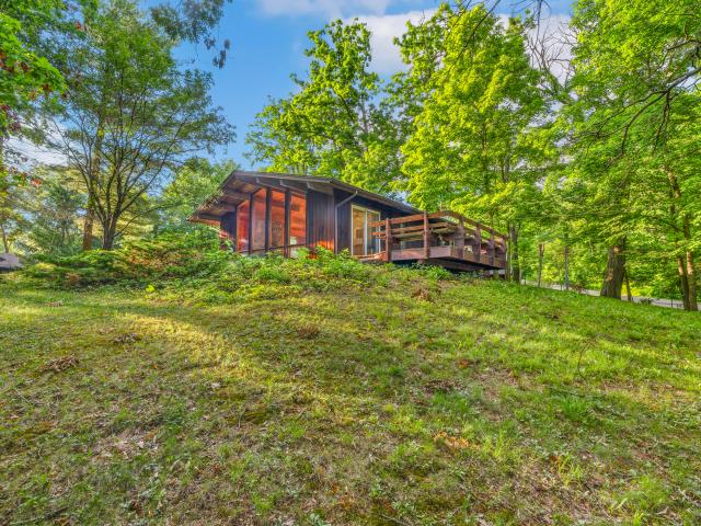 N2335 Main Rd, Linn, WI 53147 | MLS #1956