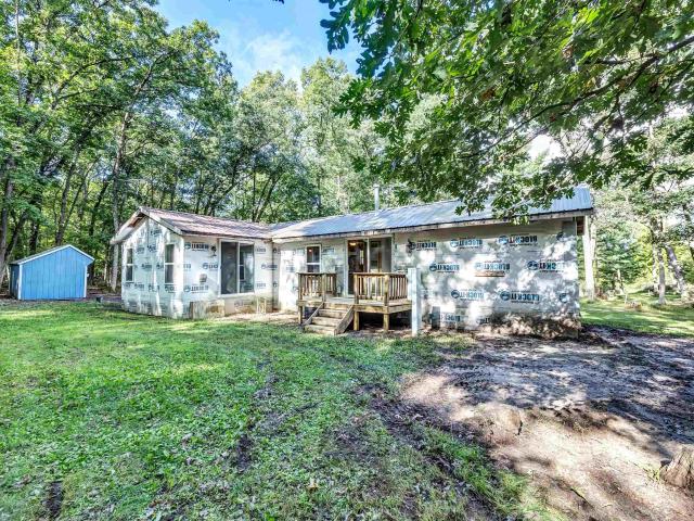 N2450 E PINE Circle