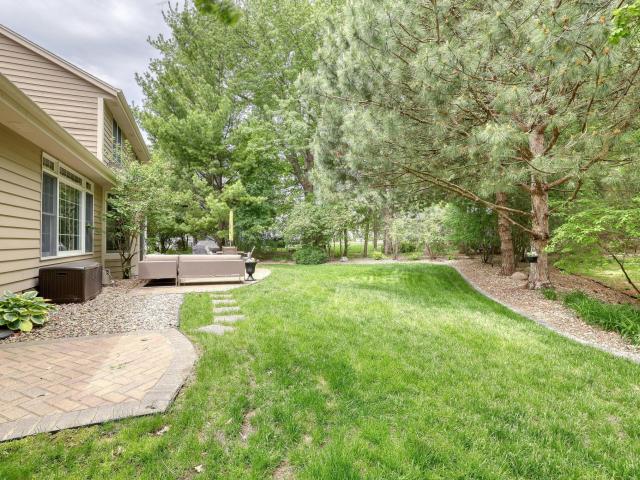 N27W26292 Crestview Dr
