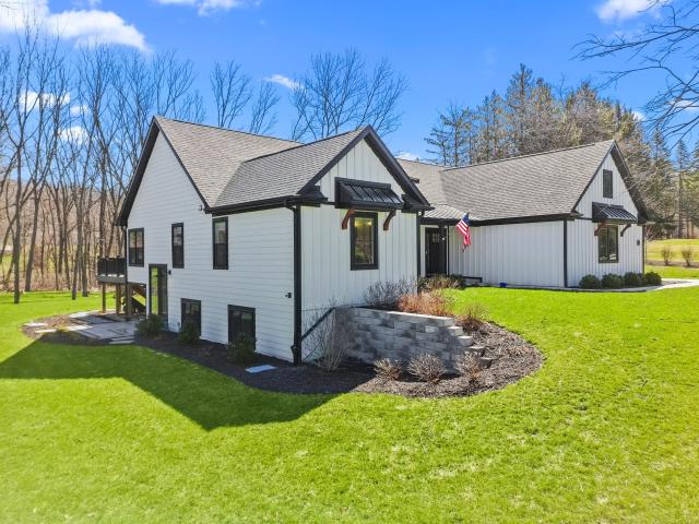 N2872 Balsdon Dr