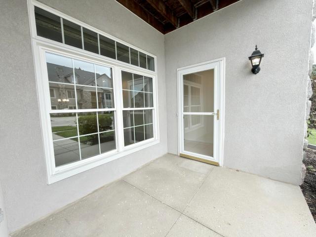 N30W23065 Pineview Way, Unit 4