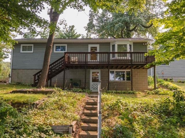 N3121 LAKE Drive