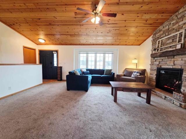 N3337 Whitetail Court