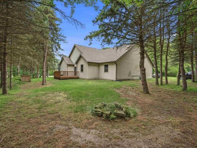 N4524 Wolff Rd, Cambridge, WI 53523
