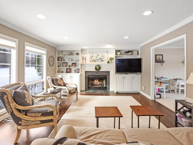N52W16073 Bette Dr