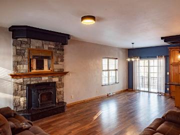 N5532 Spring Creek Rd, Manawa, WI