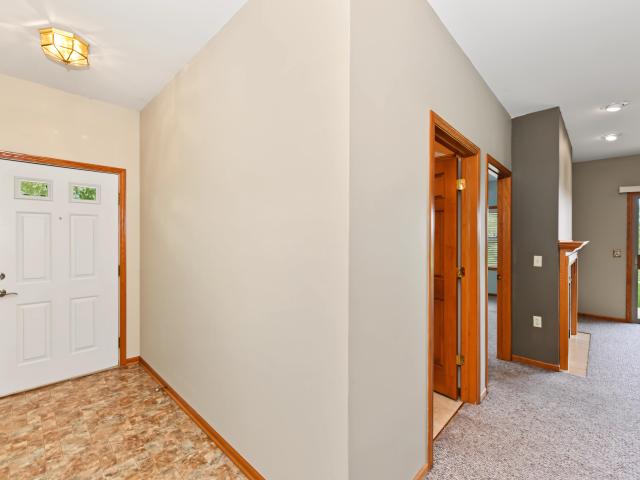 N55W17156 Ravenwood Dr, Unit 19156