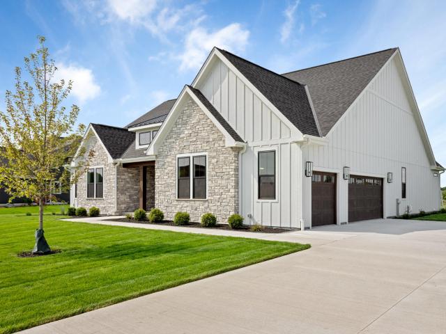 N63W35852 Frederick Dr