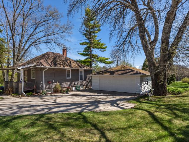 N69W5779 Bridge Rd, Cedarburg, WI 53012 | MLS #1959