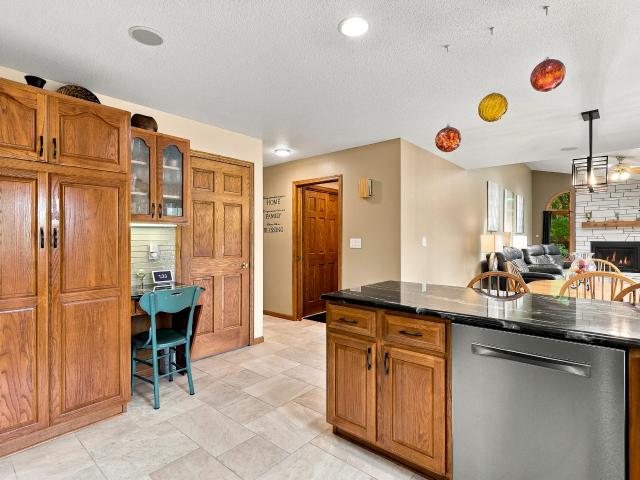 N7022 High View Dr