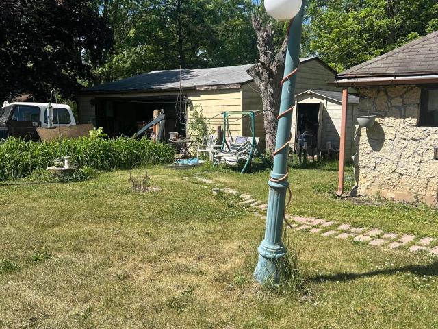 N7113 Honey Creek Rd