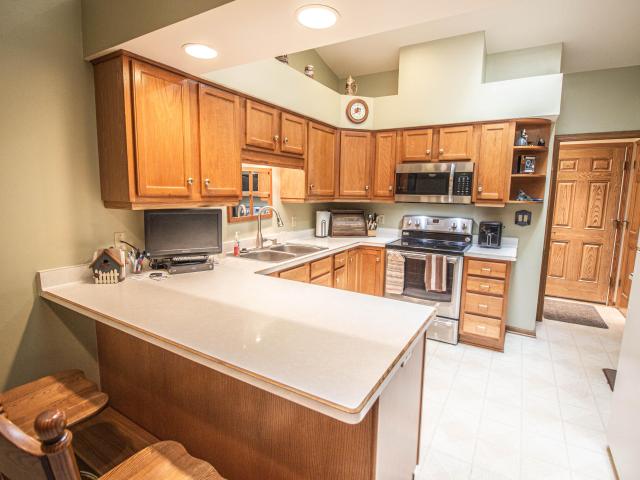 N81W13172 Country Terrace Ln, Unit A