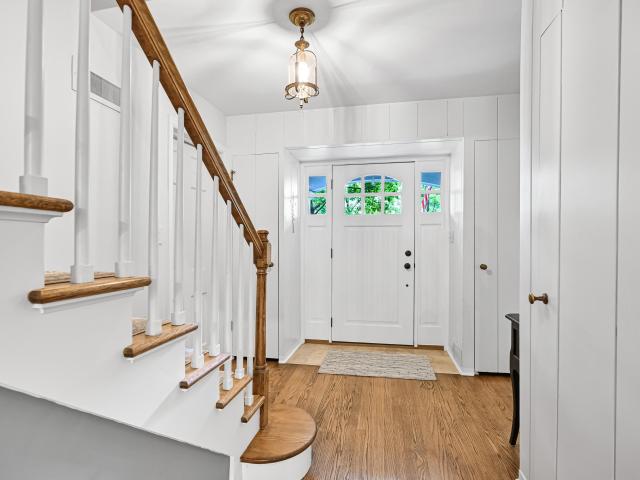 N87W15686 Kenwood Blvd