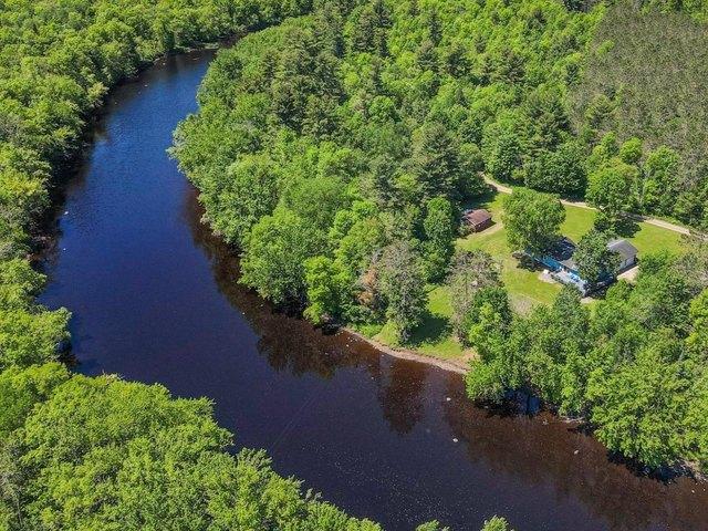 N9076 Bridge Rd, Phillips, WI 54555