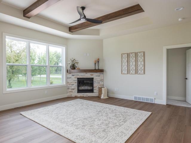 N9095 southtowne drive