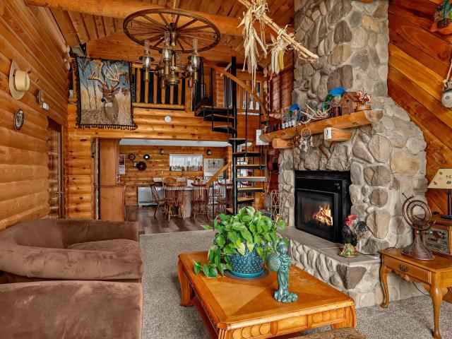 N9348 Sommers Rd