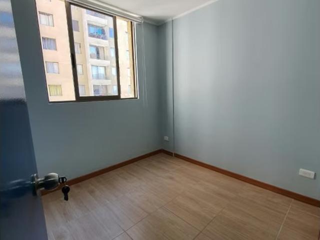 N9423 Venta Departamento S. Elena 3D2B | 3 Dormitorios por 3450.00 en Santiago