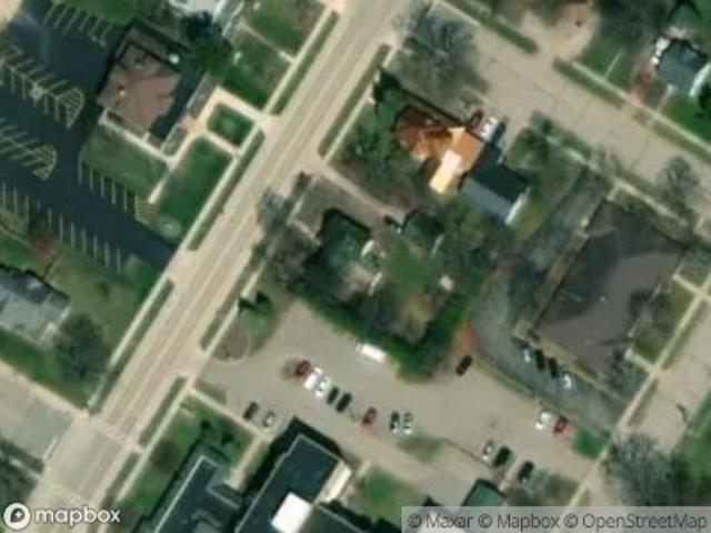 N Main St