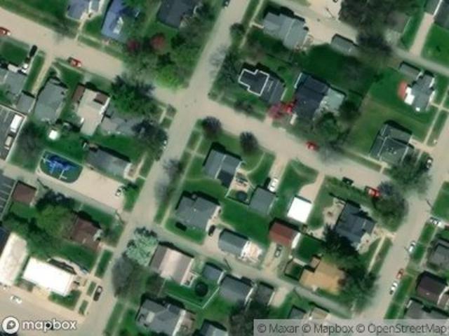 N Main St