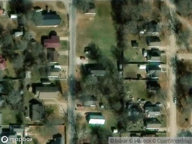 N Main St