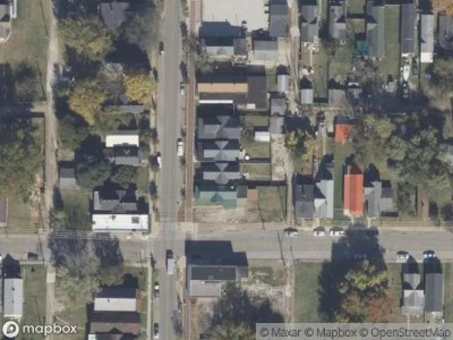 N Main St