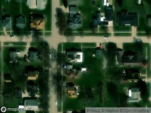 N Main St