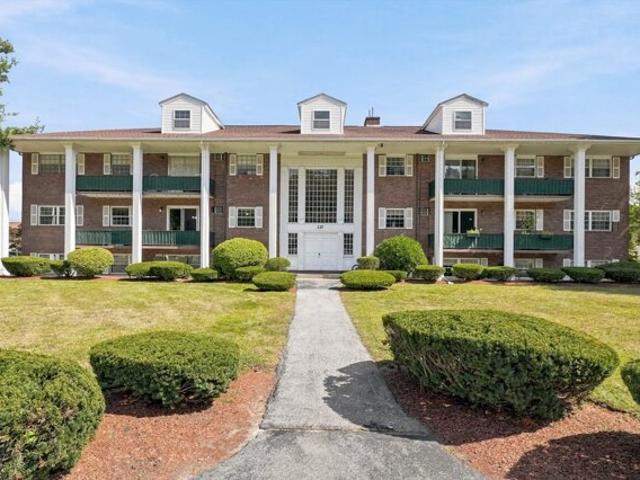 N Main St Apt,andover, Condo For Sale