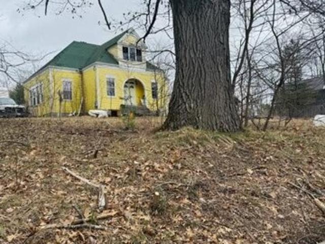 N Main St, Monmouth, Home For Sale