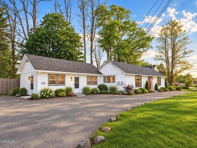 N Main St, Sheffield, Home For Sale