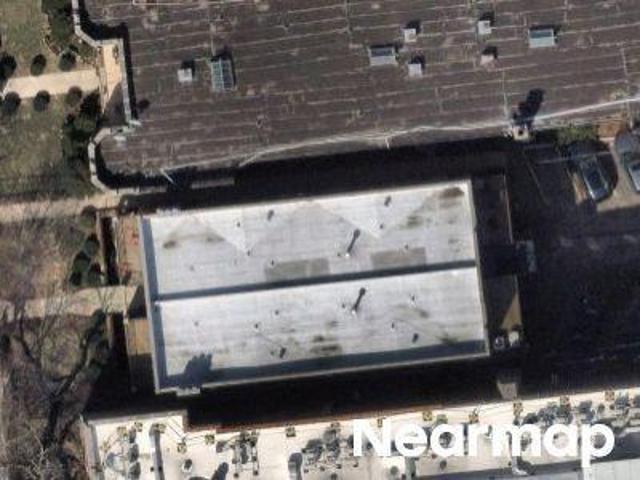 N Malden St Apt 2s