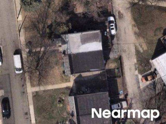 N Maple Ave