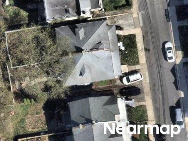 N Maple Ave