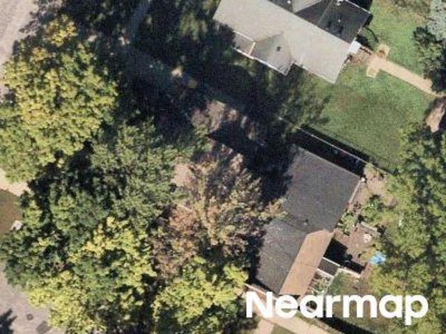 N Maple Ave