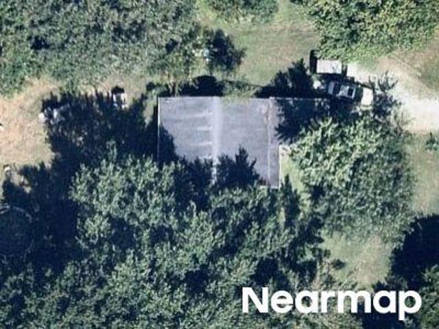N Maple Dr