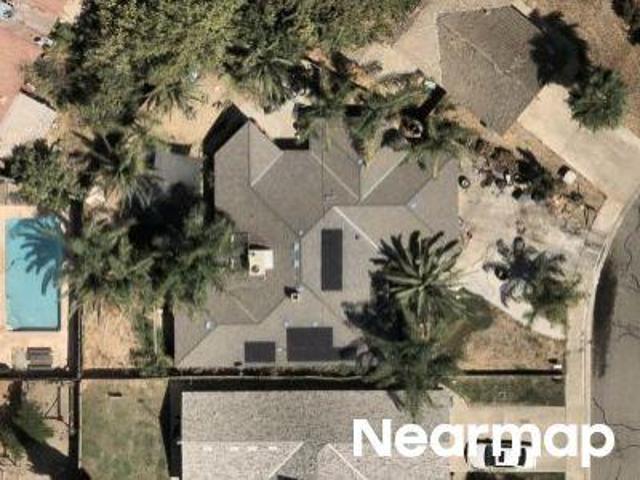 N Maple St