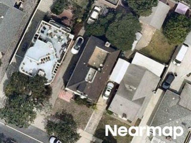 N Maria Ave