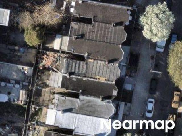 N Marshall St