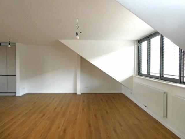 N Maxfeld: Erstbezug Exklusiver Wohntraum: 4 Zi. Whg DG 4. Stock, 120 qm, EBK, Garage