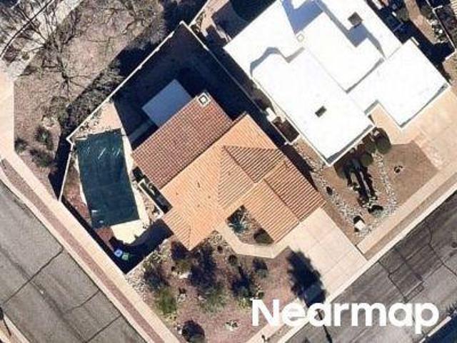 N Meadview Way