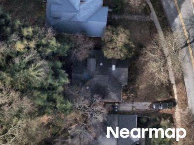 N Mendenhall St