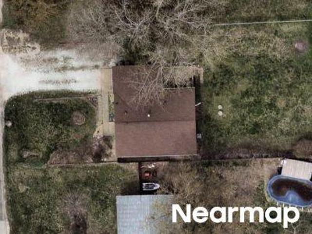N Merrill St