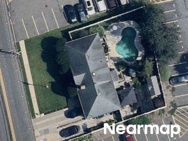 N Midland Ave